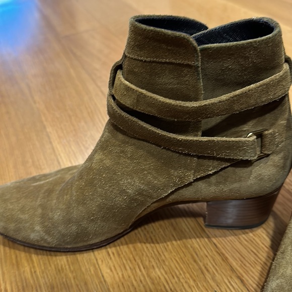 Saint Lauren peanut brittle suede booties- more like a rust color - Picture 2 of 8